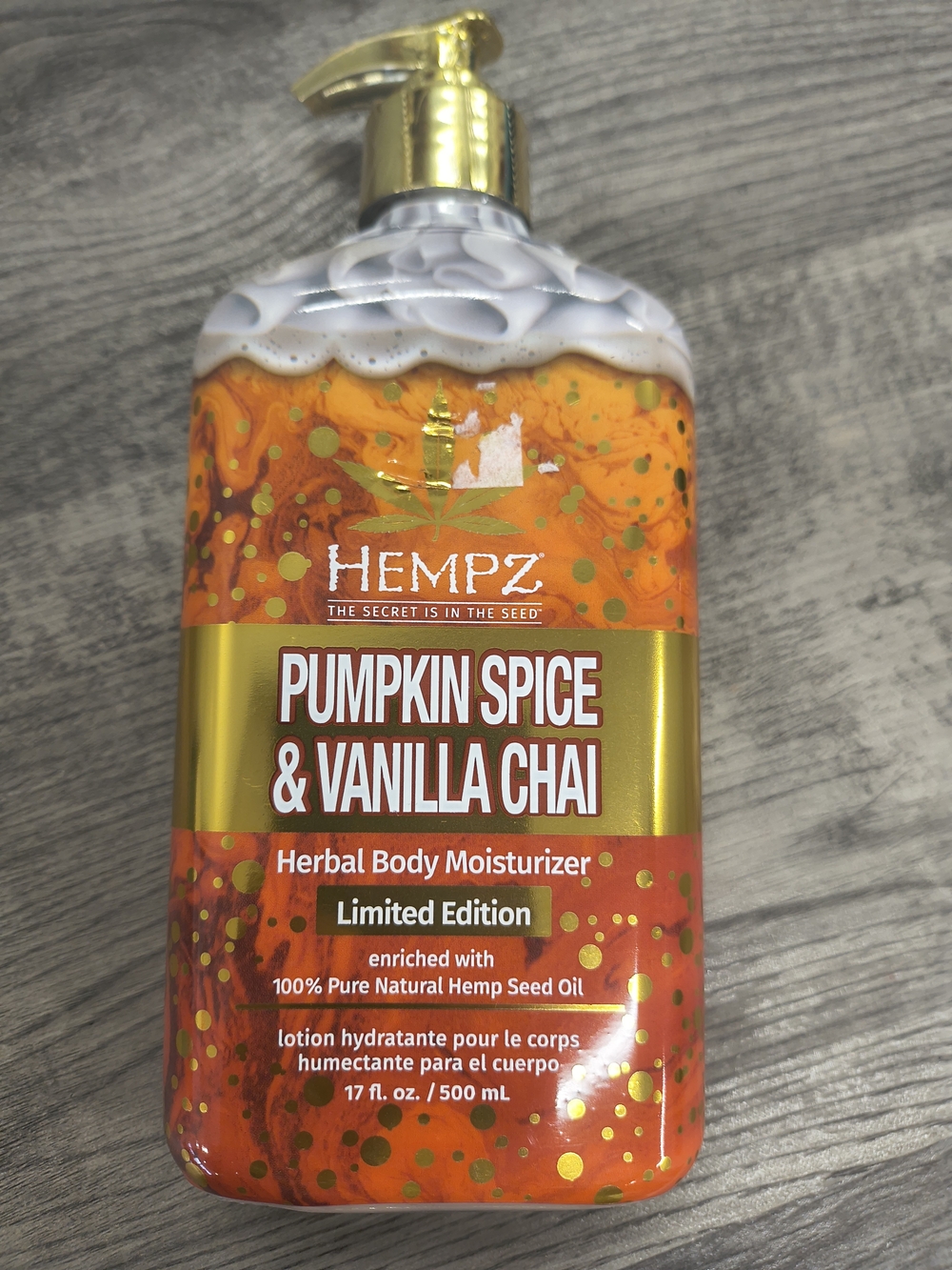 Hempz Pumpkin Spice & Vanilla Chai Herbal Body Moisturizer - Orange